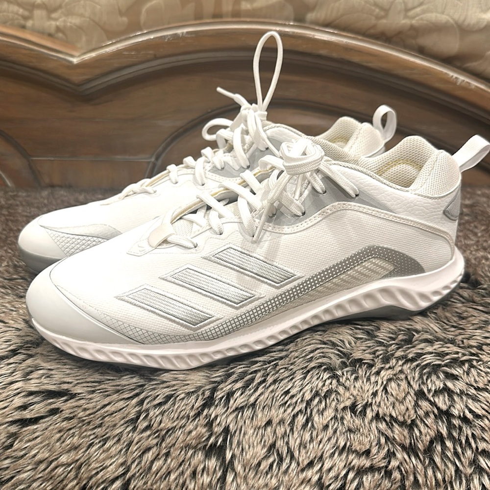 NWT Adidas Icon 6 Bounce metal baseball cleats size:10.5